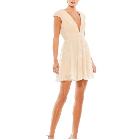 NWT Mac Duggal 26306 SEQUIN CAP SLEEVE FIT & FLARE MINI DRESS‎ PORCELAIN - Picture 1 of 8